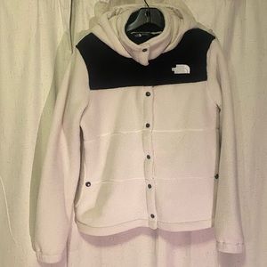 The North Face Black and White Fleece Jacket Size Medium EUC